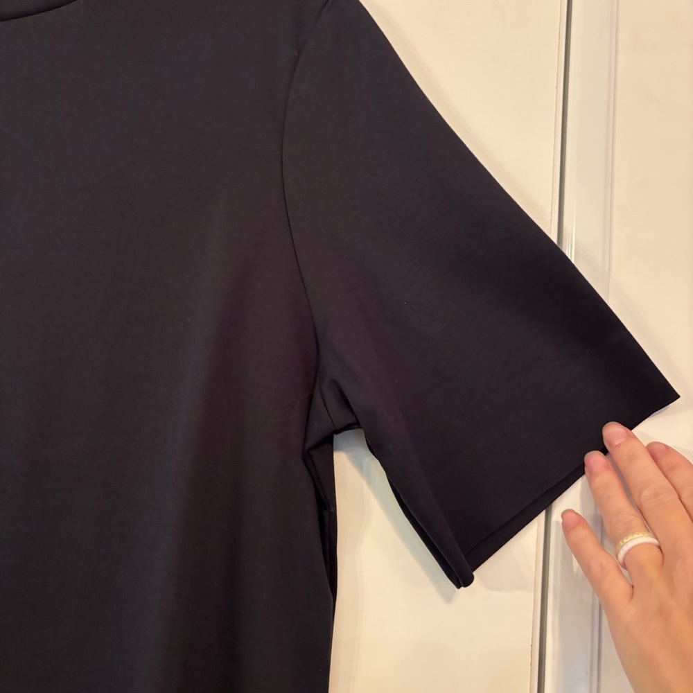 NWOT COS Boxy Mock Neck Dress in Black size Medium - Picture 3 of 9